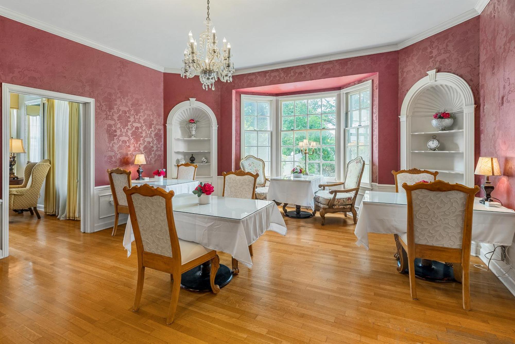 Beland Mansion-Treasured Mist Suite! Fort Smith Ngoại thất bức ảnh